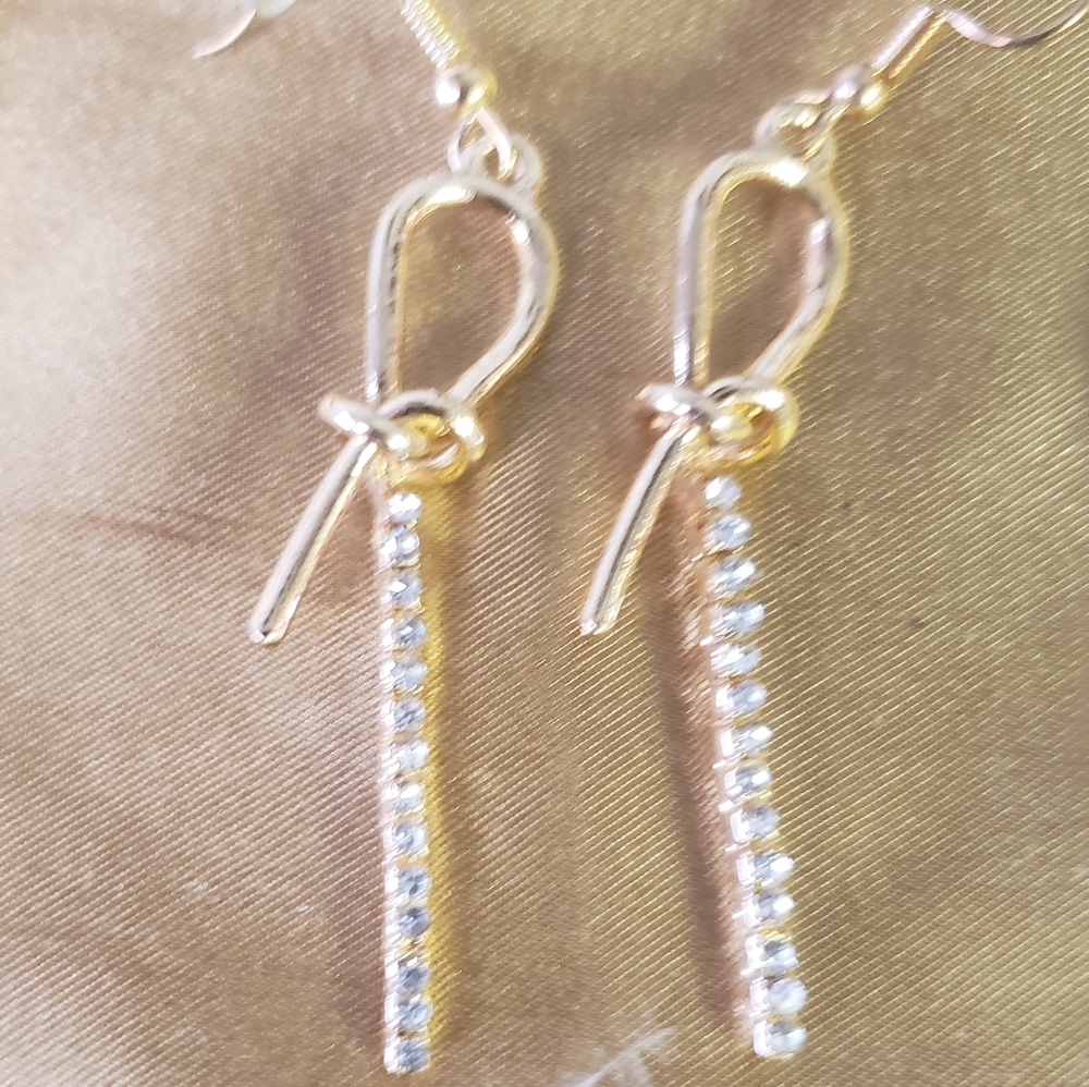 Lucy  Fashion Jewelry  Earings